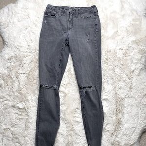 Universal thread High Rise Skinny Grey Ripped Jean